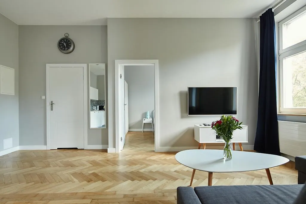 Playroom Aparthotel クラクフ ポーランド